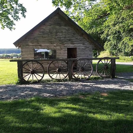 Very Spacious House With Sauna Spa And Countryside Views Gouvy Luaran gambar
