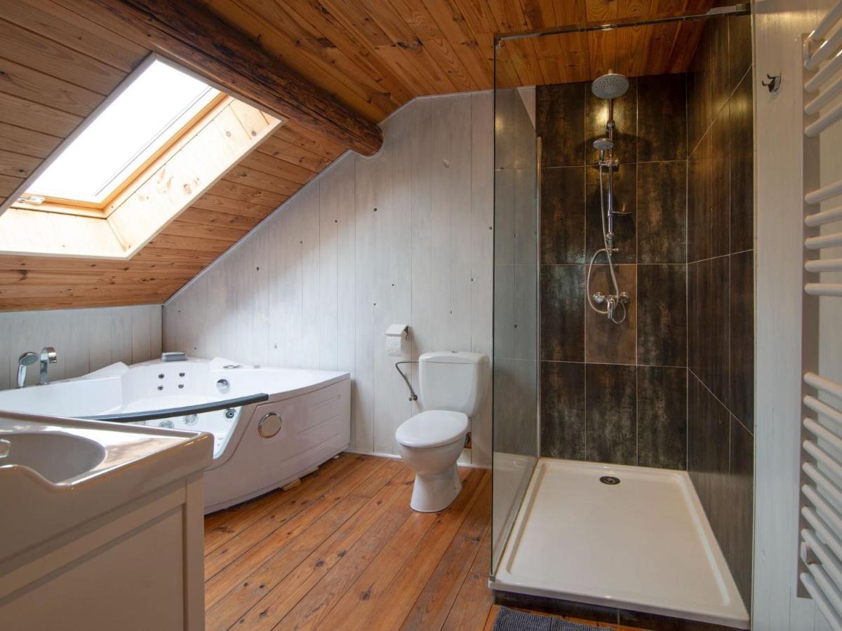 Very Spacious House With Sauna Spa And Countryside Views Gouvy Luaran gambar