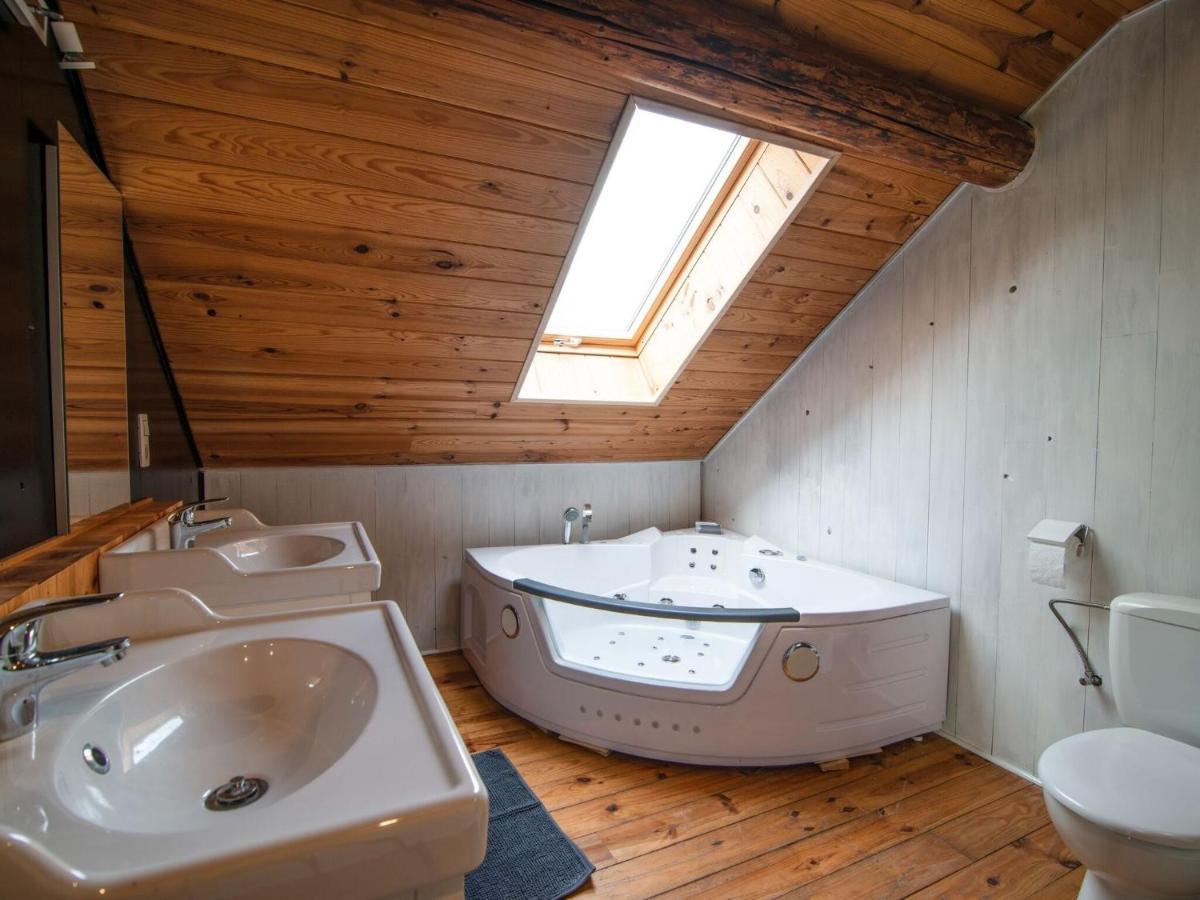Very Spacious House With Sauna Spa And Countryside Views Gouvy Luaran gambar
