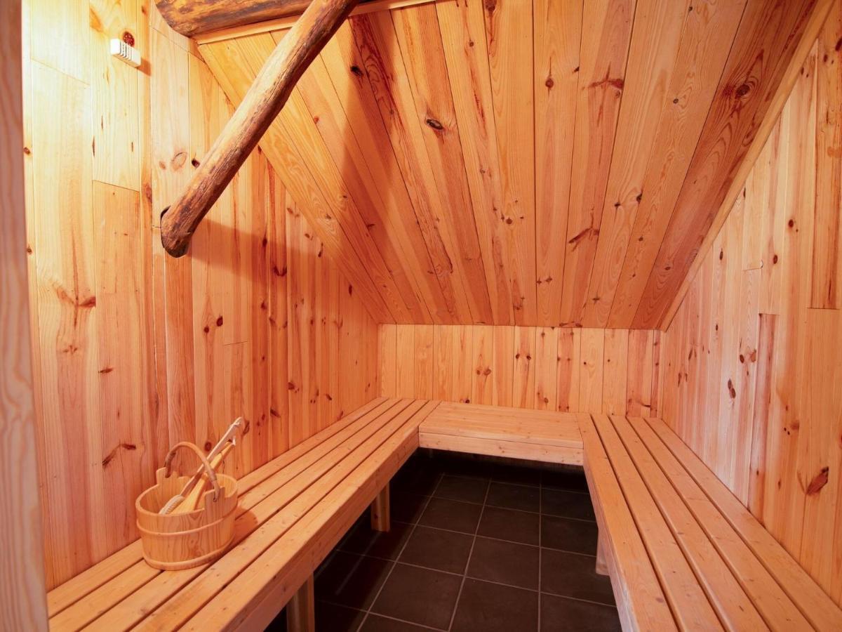 Very Spacious House With Sauna Spa And Countryside Views Gouvy Luaran gambar