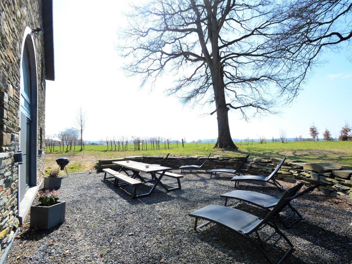 Very Spacious House With Sauna Spa And Countryside Views Gouvy Luaran gambar
