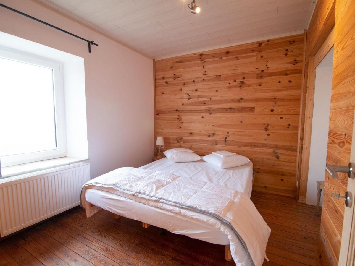 Very Spacious House With Sauna Spa And Countryside Views Gouvy Luaran gambar