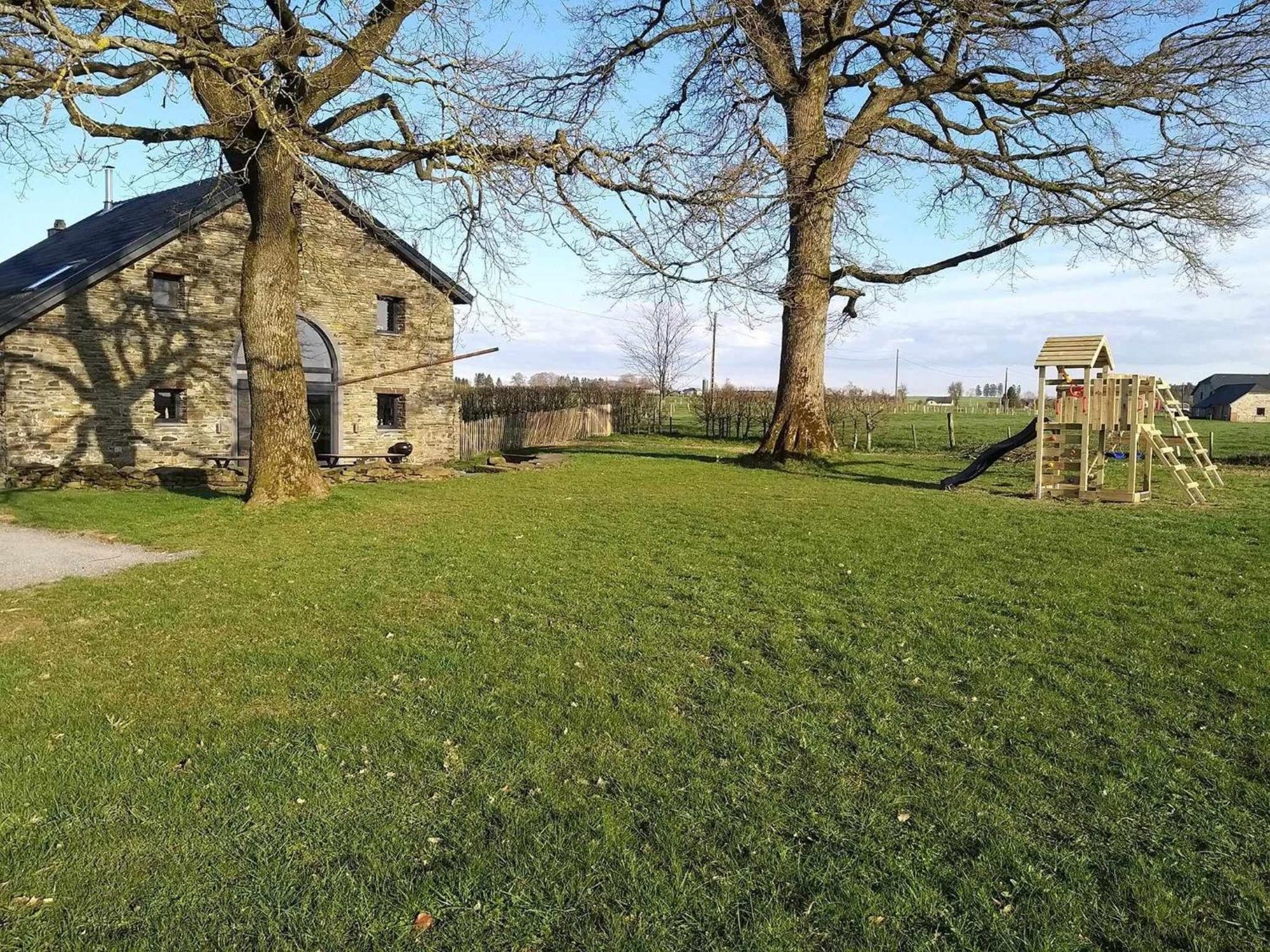 Very Spacious House With Sauna Spa And Countryside Views Gouvy Luaran gambar
